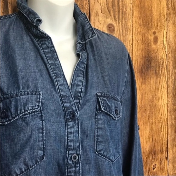 Cloth & Stone Chambray Gold Fringe Button Down Blouse Size Small - Picture 2 of 9